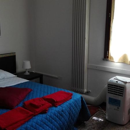 La Casa Di Filippo Hotel Pisa Luaran gambar